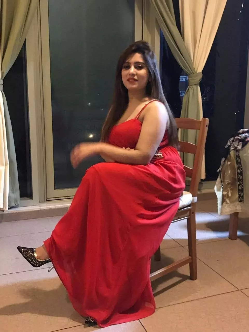 Escort Service in Pernem
